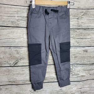 Boy's Road Narrows N.Y.C Gray Pants Size M (5).Waist approx: 11 inches Inseam